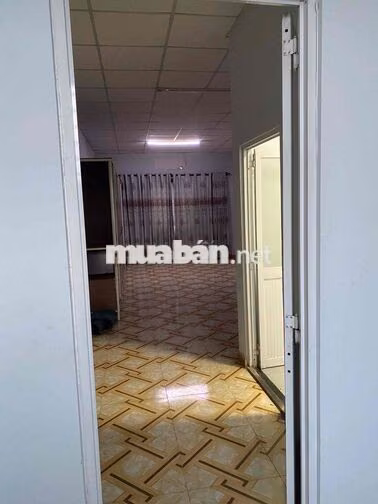 Nhà 4m x 40m , có lầu , hẻm xe hơi , gần chợ Phú Lạc , ĐT ***