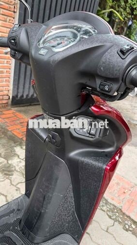 Honda Vision 2026 Cao Cấp 3000 km màu Đỏ