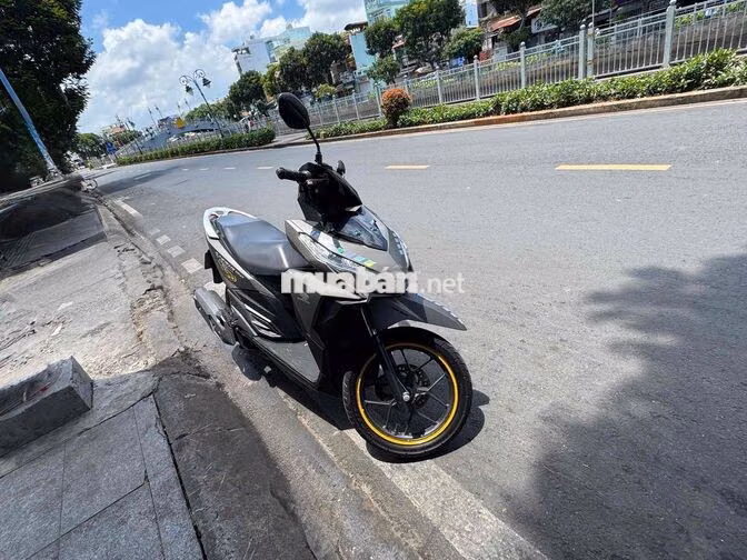Honda Vario 150 nâu cát cuối 2016_tem nổi_150chìm