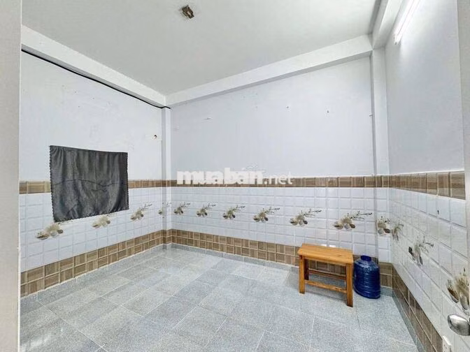 Nhà cho thuê Gò Xoài - Đs4, BT (4PN 3WC) hẻm xe hơi, nhà trống ở ngay