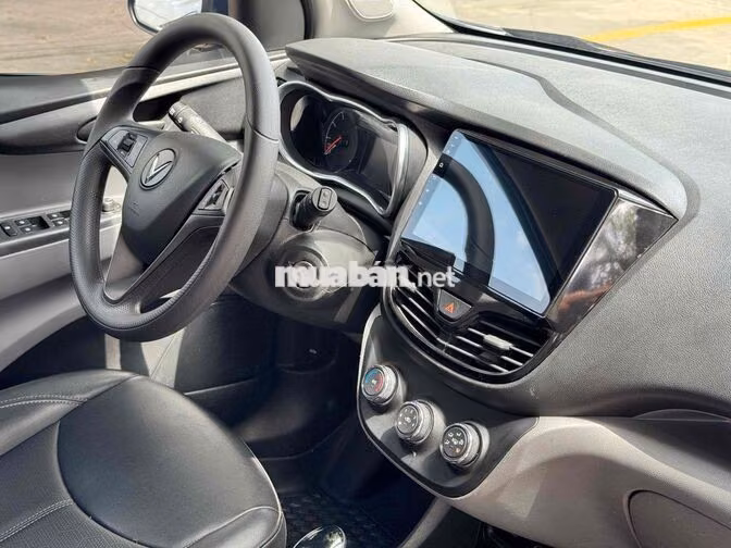 Vinfast Fadil Base 2022 Xanh 34.000 Km