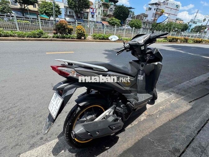 Honda Vario 150 nâu cát cuối 2016_tem nổi_150chìm