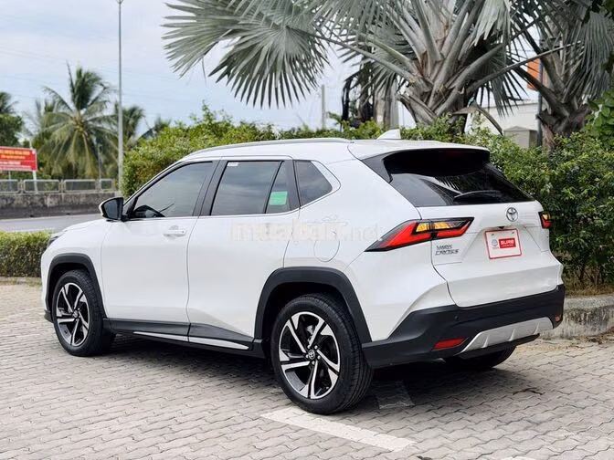 Toyota Yaris Cross 2025 Trắng 24.000 km