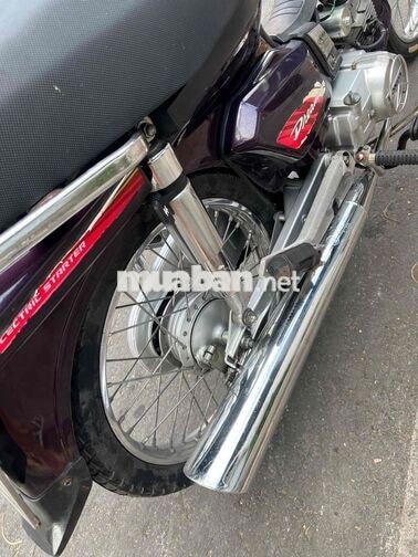 Honda Dream Thái BSTP