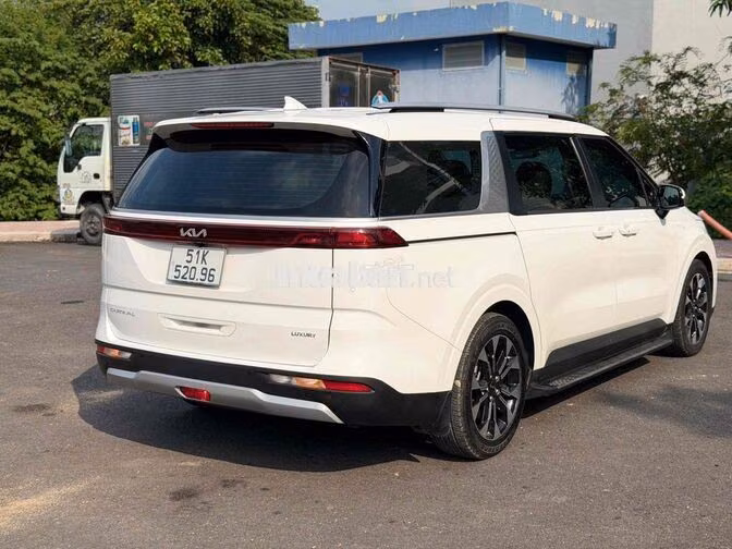 KIA Carnival 2.2 Luxury 2022 BH 1 NĂM HỖ TRỢ VAY