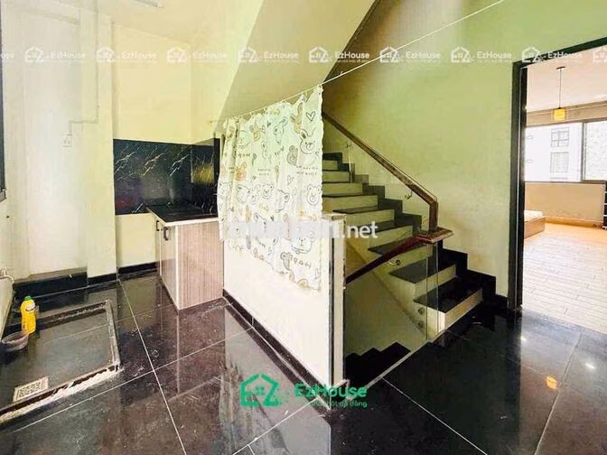 Gần ngay Đh Mở- full nội thất ban công- Giá thật
