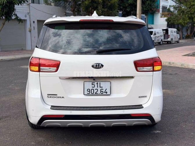 KIA Sedona 2.2 Full 2018 MÁY DẦU , BẢO HÀNH 1 NĂM