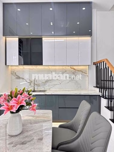 Nhà 1T 1L hẻm 5 Lê Quang Chiểu 6,8m x 6m ( thực tế 8m ) Hoàn Công
