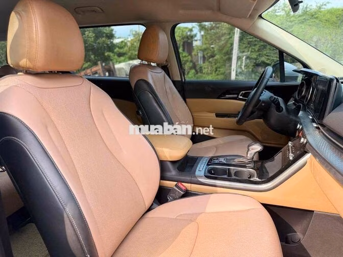 KIA Carnival 2.2 Luxury 2022 BH 1 NĂM HỖ TRỢ VAY