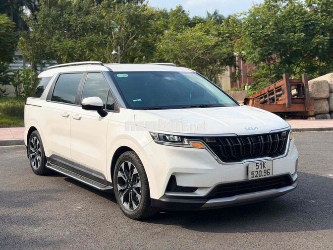 KIA Carnival 2.2 Luxury 2022 BH 1 NĂM HỖ TRỢ VAY