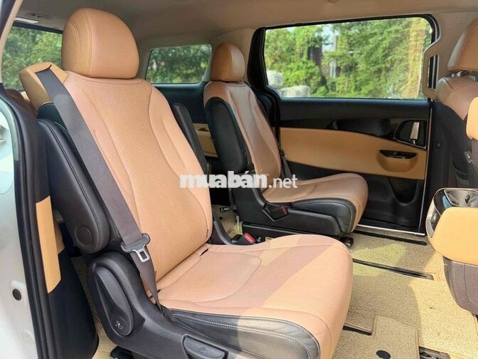 KIA Carnival 2.2 Luxury 2022 BH 1 NĂM HỖ TRỢ VAY