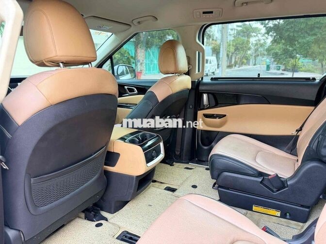 KIA Carnival 2.2 Luxury 2022 BH 1 NĂM HỖ TRỢ VAY
