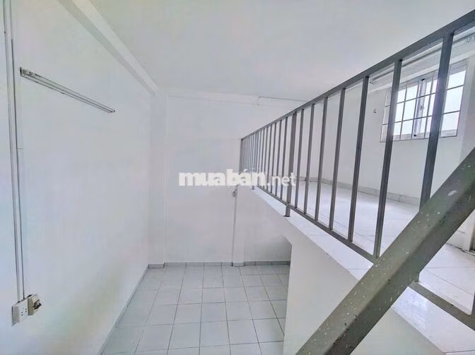 Cho thuê lâu dài ,Định Hòa 2,3 triệu và hoà Lợi giá 2 triệu