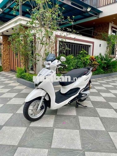 Honda Lead 125 Trắng