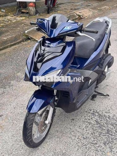 Honda Air Blade Thể thao Xanh Tiết kiệm xăng