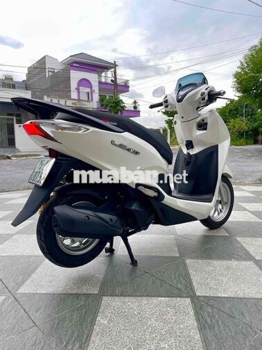 Honda Lead 125 Trắng