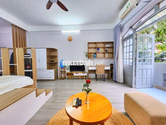 1 Phòng Ngủ Ban Công NGAY SÁT CẦU TRẦN KHÁNH DƯ 60M2 NỘI THẤT CAO CẤP