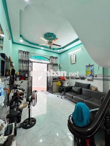 Cho thuê nguyên căn 2pn, sát hẻm xe hơi thông, Đg số 59 P14 gòvấp