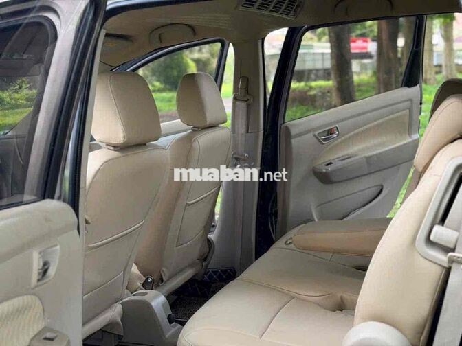 Suzuki Ertiga 2016 Xám Tự động 7 chỗ
