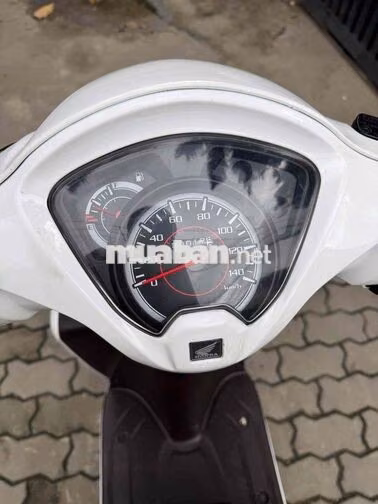 Honda Vision 2018 Trắng 20000 km