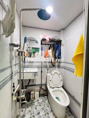 Cho thuê nguyên căn 2pn, sát hẻm xe hơi thông, Đg số 59 P14 gòvấp