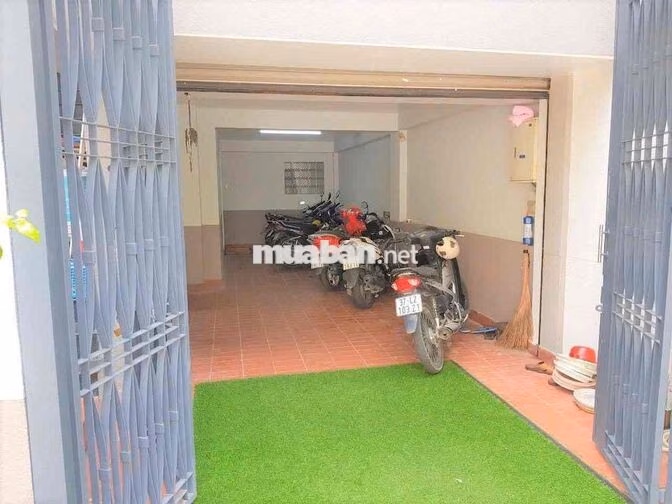 KTX không cần cọc, dành cho nam, giá siêu rẻ, tại Bạch Đằng, quận TB