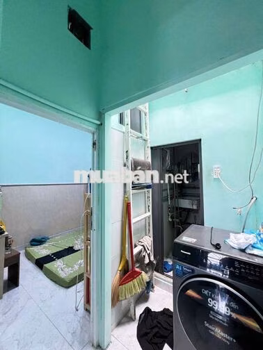 Cho thuê nguyên căn 2pn, sát hẻm xe hơi thông, Đg số 59 P14 gòvấp