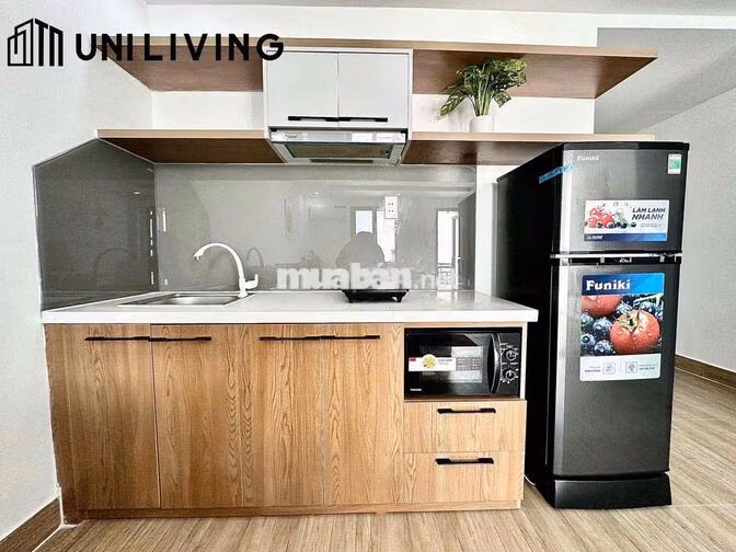 Studio Full nội thất ban công rộng gần ngay trung tâm Q1