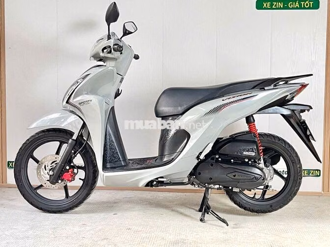 Vision 2024 Smartkey Odo lướt 4500km 9 Chủ Biển 69
