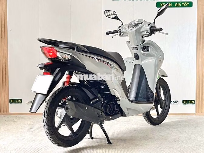 Vision 2024 Smartkey Odo lướt 4500km 9 Chủ Biển 69