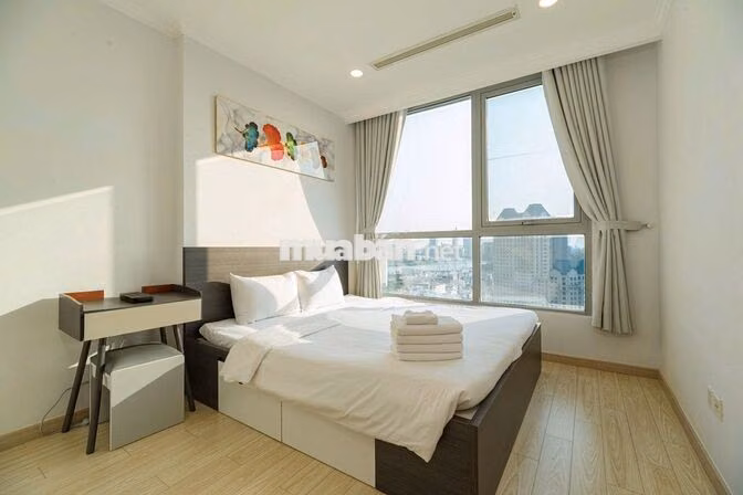 BÁN CĂN 1PN 1WC VINHOMES CENTRAL PARK NỘI THẤT CAO CẤP