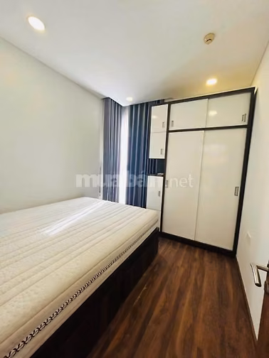 Chung cư Res 11- Lạc Long Quân- 3PN full nội thất 93m2, giá 14,5 tr/th