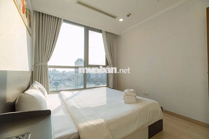 BÁN CĂN 1PN 1WC VINHOMES CENTRAL PARK NỘI THẤT CAO CẤP