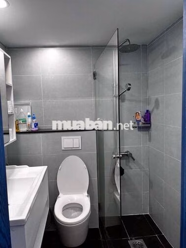 Bán căn hộ Quận 1, 22.4m2, Sổ hồng riêng