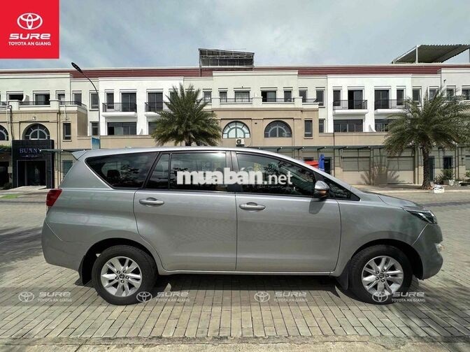 Toyota Innova 2.0E 2018 số sàn - bảo hành Toyota