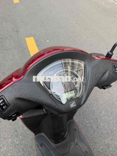 Honda Vision 2024 Đỏ Bs Thành Phố