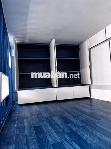 Bán căn hộ Quận 1, 22.4m2, Sổ hồng riêng