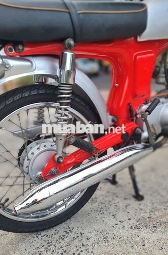 Honda 67 Đỏ Bạc Cổ điển