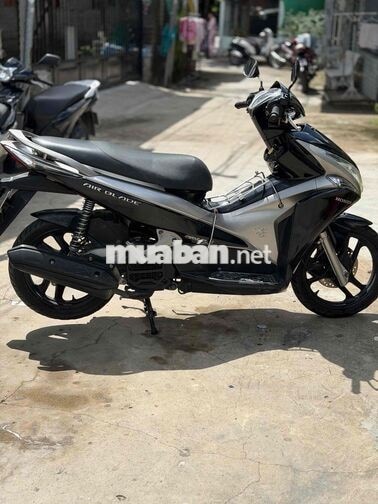 Honda ab Fi 2012 biển 83 ngây chủ máy zin êm fun c