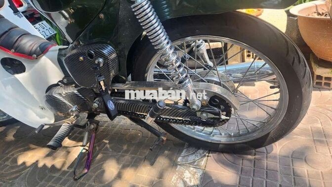 Honda Cub kiển Xanh, Trắng Carbon