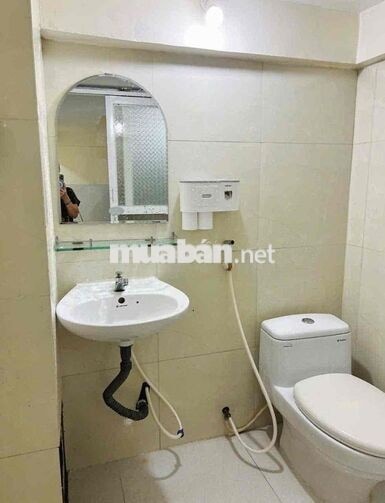 Cho thuê nhà nguyên căn Đường Nguyễn Xí P26 Quận BT