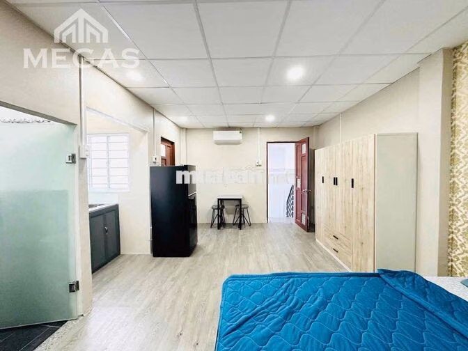 CĂN HỘ BAN CÔNG THOÁNG MÁT TẠI Q10 - GIÁ TỐT CHO KHÁCH CHỐT 25/8