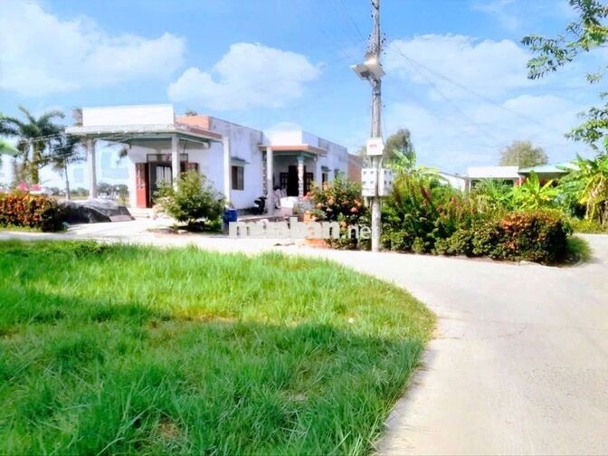 xả lỗ, 300tr sở hữu 115m2 đất thổ đường ô tô Tân trụ