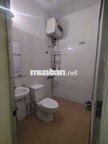 Cho thuê nhà riêng 35m2 4 tầng 5 ngủ tại 282 Kim Giang giá 11 triệu