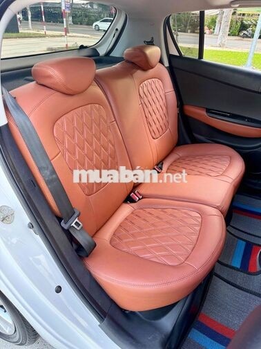 Hyundai I20 CW 1.4AT 2013 Trắng Tự động
