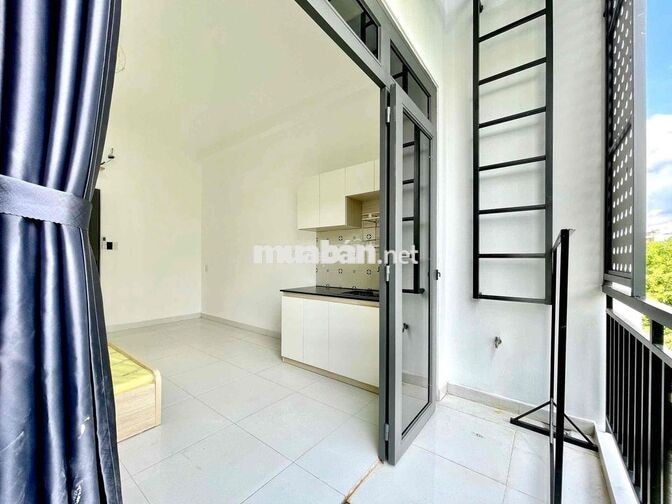 3 PHÒNG STUDIO BAN CÔNG ĐẦY ĐỦ NỘI THẤT GẦN VĂN LANG 3, HỌC VIỆN CB