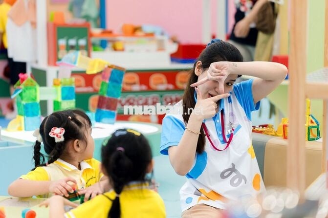 Nhân Viên Khu Vui Chơi_ Tại Aeon Mall Bình Dương