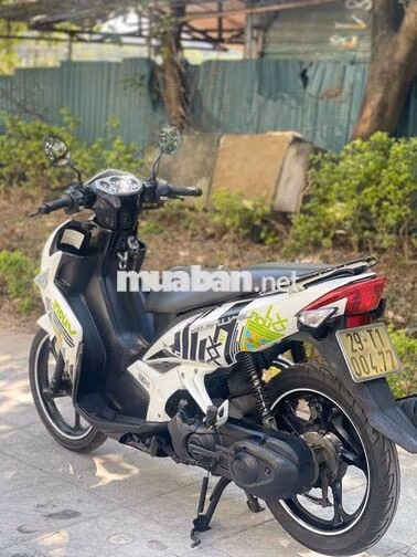 Yamaha Nouvo Trắng Cả nam và nữ lx xe đẹp