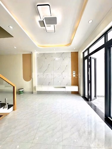 Bán gấp nhà c4 gần chợ Phú Lạc - giá 760tr