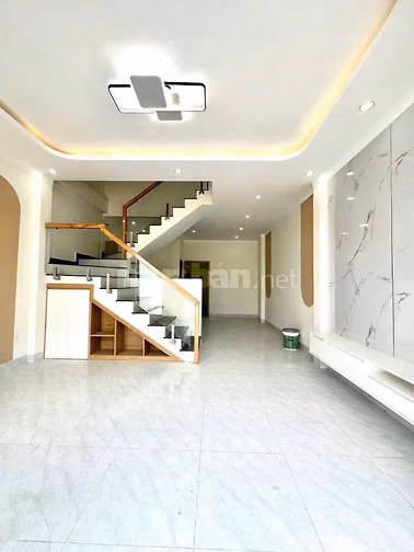 Bán gấp nhà c4 gần chợ Phú Lạc - giá 760tr